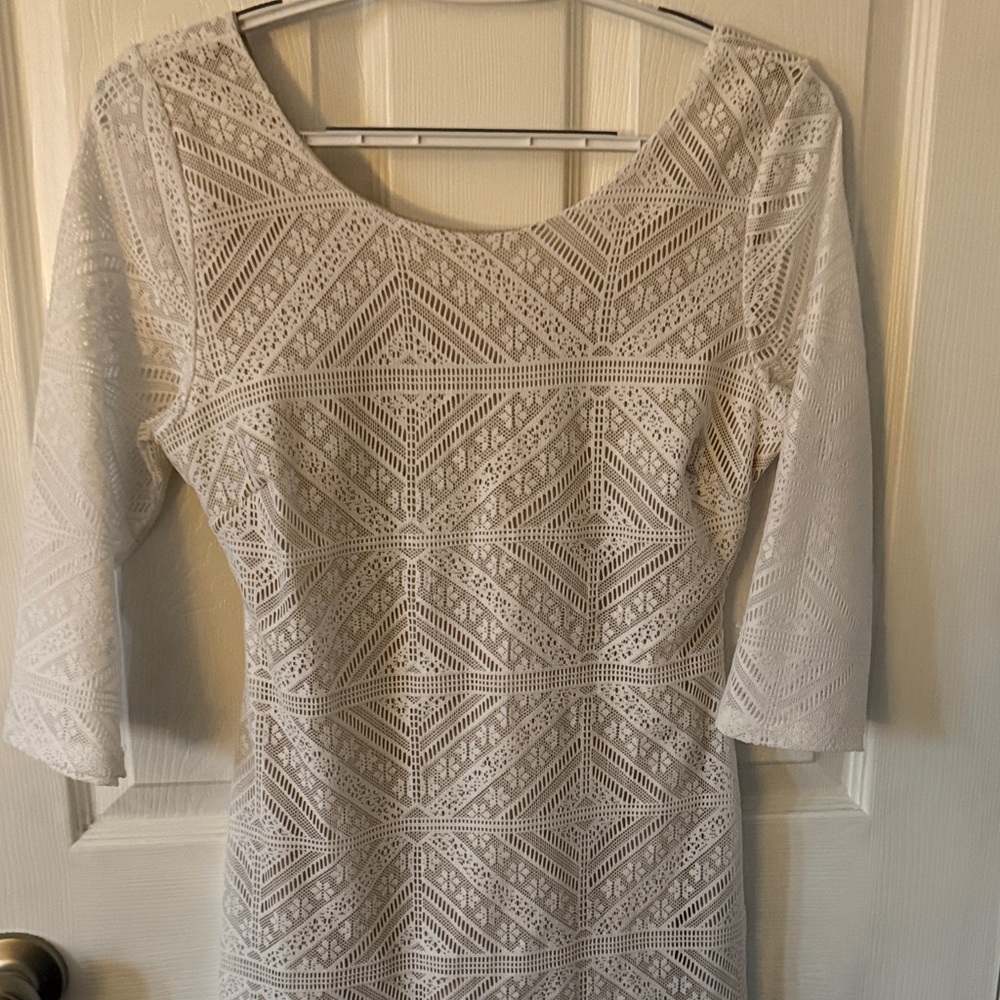 Persaya White Long Sleeve Lace Dress